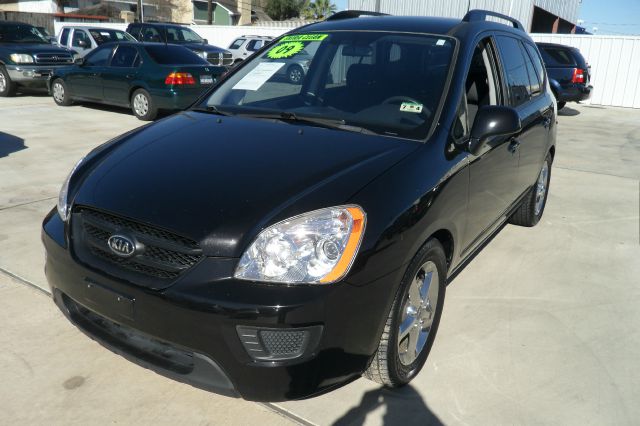 2009 Kia Rondo Unknown