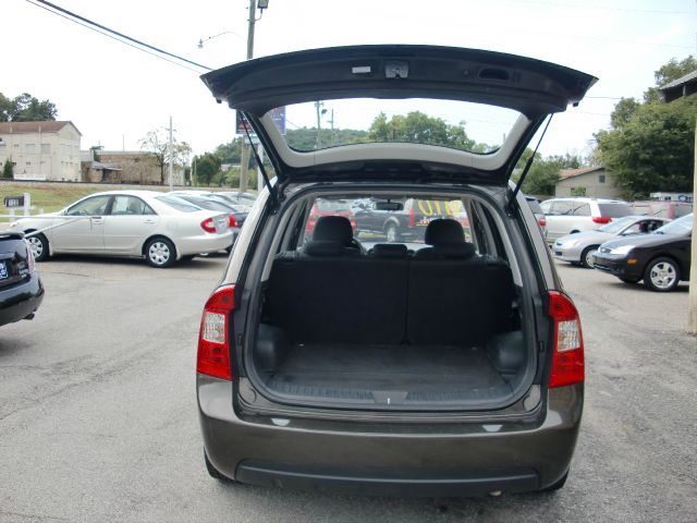 2009 Kia Rondo Elk Conversion Van