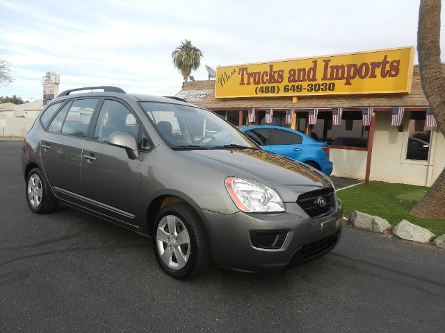 2009 Kia Rondo Elk Conversion Van