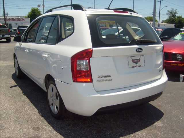 2009 Kia Rondo Elk Conversion Van