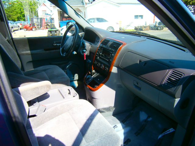 2002 Kia Sedona Open-top