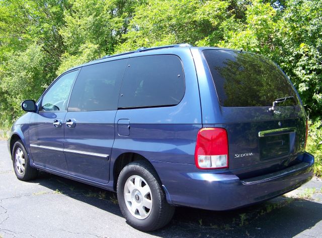 2002 Kia Sedona Open-top