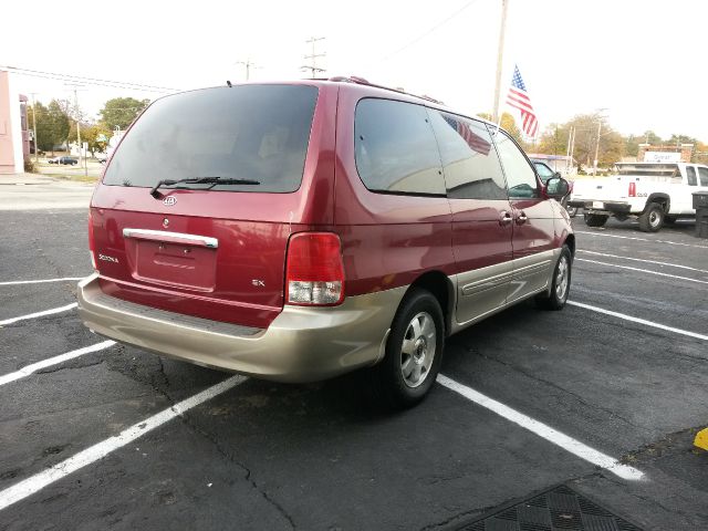 2002 Kia Sedona Open-top
