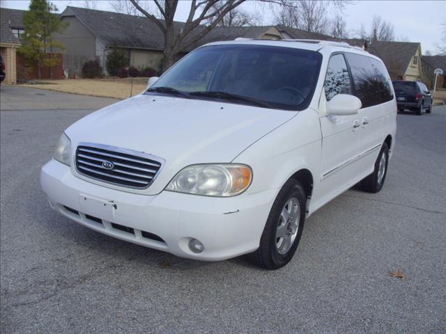 2002 Kia Sedona Open-top