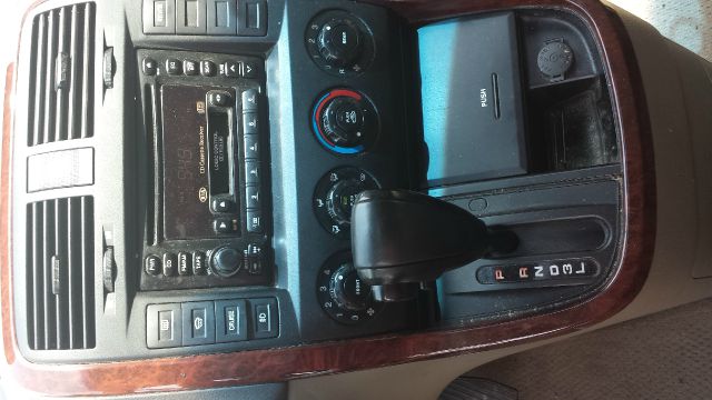 2002 Kia Sedona Open-top