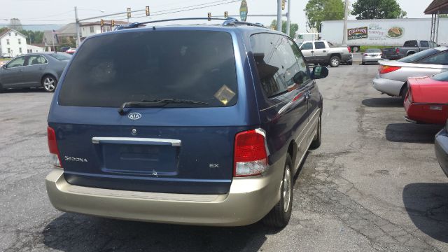 2002 Kia Sedona Open-top