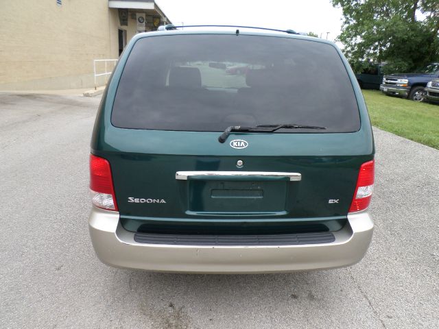 2002 Kia Sedona Open-top