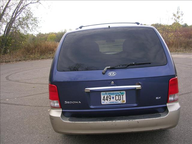 2002 Kia Sedona Open-top