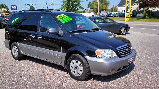 2003 Kia Sedona Elk Conversion Van