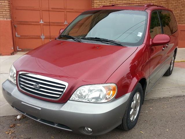 2003 Kia Sedona SL Regular Cab 2WD