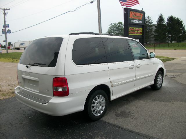 2003 Kia Sedona Elk Conversion Van