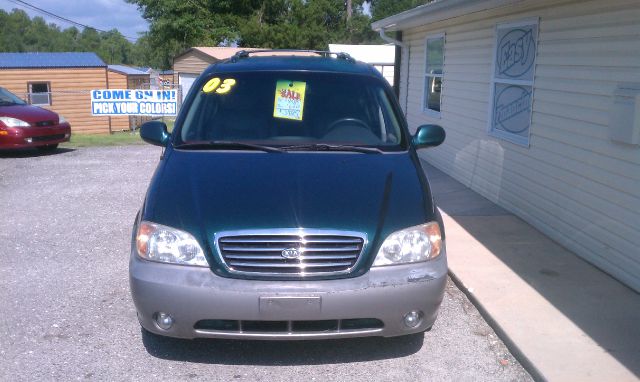 2003 Kia Sedona Open-top