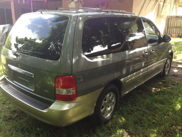 2003 Kia Sedona Open-top