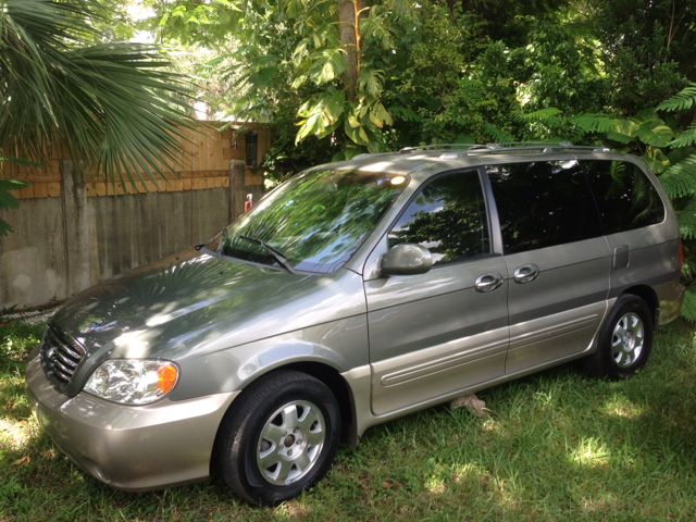 2003 Kia Sedona Open-top