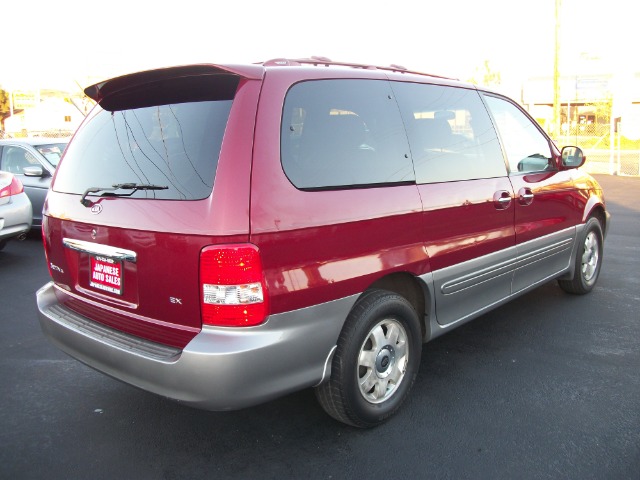 2003 Kia Sedona Open-top