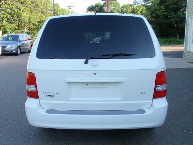 2003 Kia Sedona L.T. 4-w.d. 5.3L