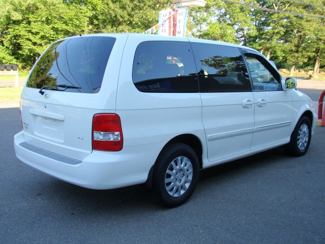 2003 Kia Sedona L.T. 4-w.d. 5.3L