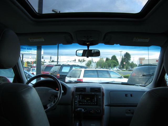 2003 Kia Sedona Open-top