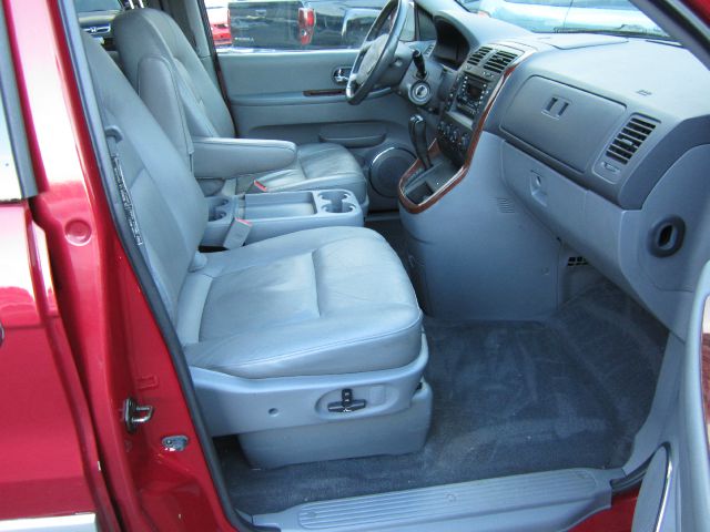 2003 Kia Sedona Open-top