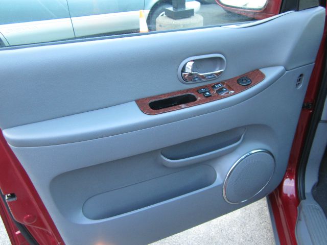 2003 Kia Sedona Open-top