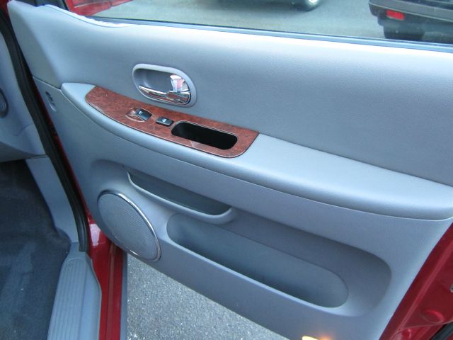 2003 Kia Sedona Open-top