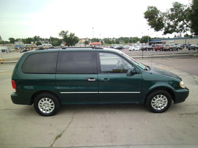 2003 Kia Sedona Elk Conversion Van