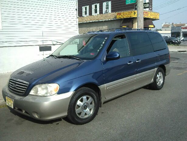 2003 Kia Sedona Elk Conversion Van