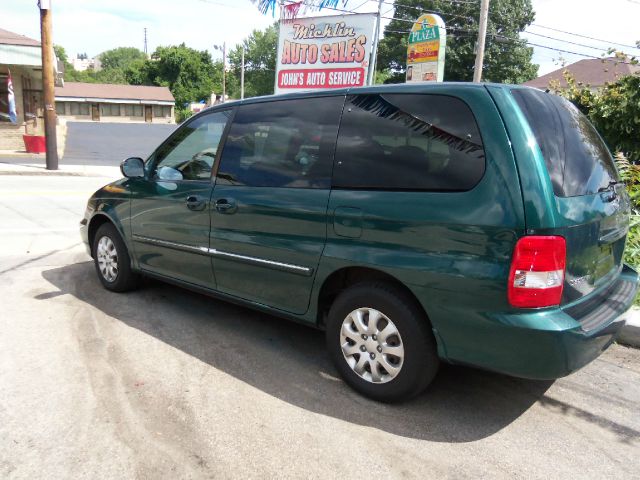 2004 Kia Sedona Elk Conversion Van