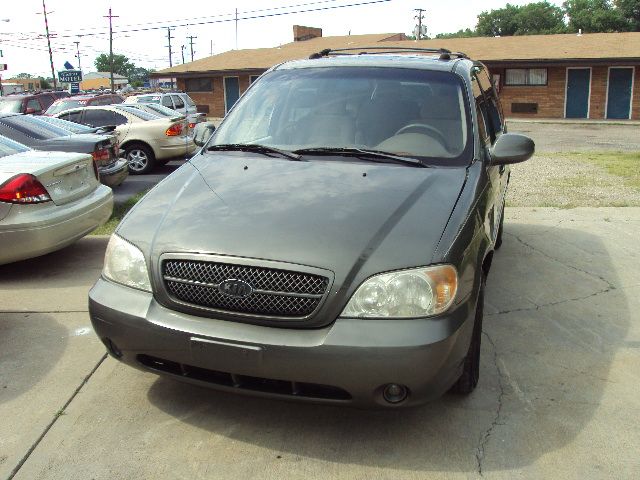 2004 Kia Sedona Elk Conversion Van