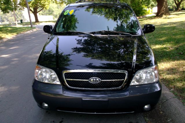 2004 Kia Sedona Open-top