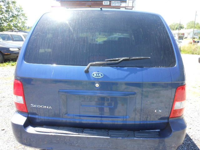 2004 Kia Sedona Elk Conversion Van