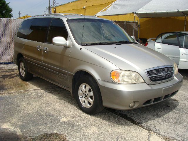 2004 Kia Sedona Open-top