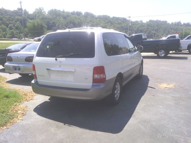 2004 Kia Sedona Open-top