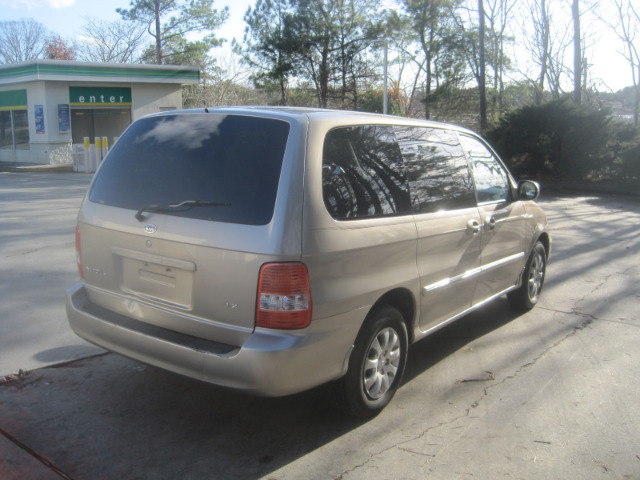 2004 Kia Sedona Elk Conversion Van