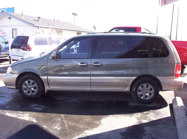 2004 Kia Sedona Open-top