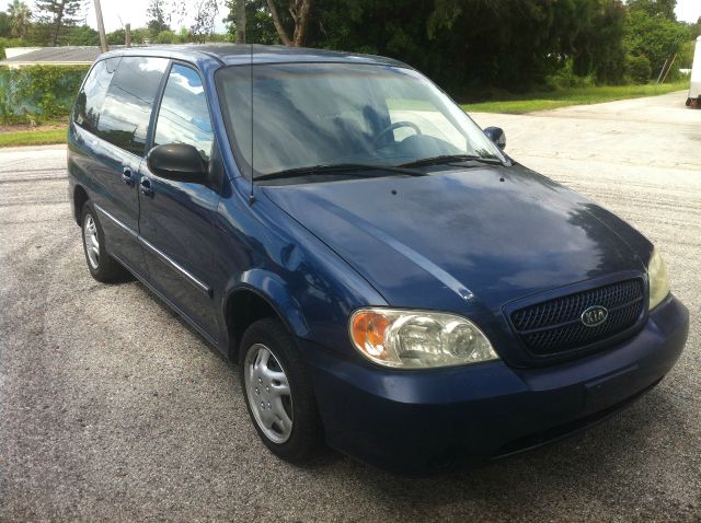 2004 Kia Sedona Unknown