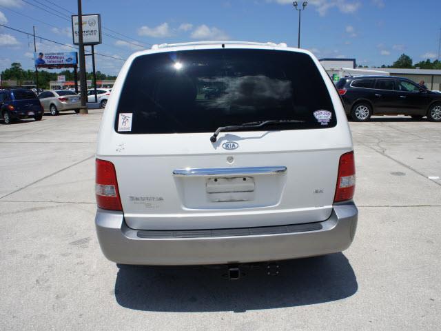 2004 Kia Sedona Elk Conversion Van