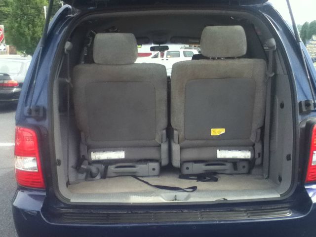 2005 Kia Sedona Elk Conversion Van