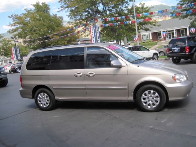 2005 Kia Sedona Elk Conversion Van
