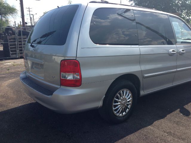 2005 Kia Sedona Elk Conversion Van