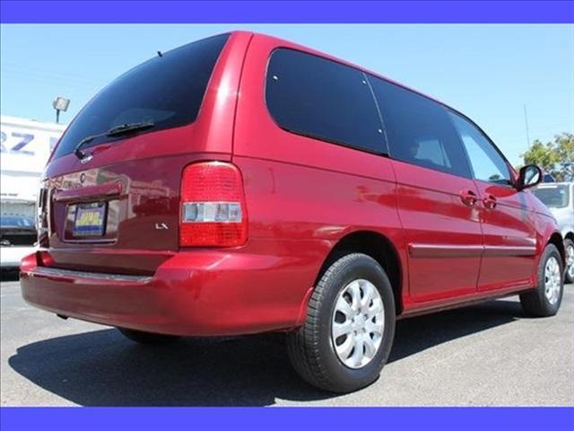 2005 Kia Sedona Elk Conversion Van