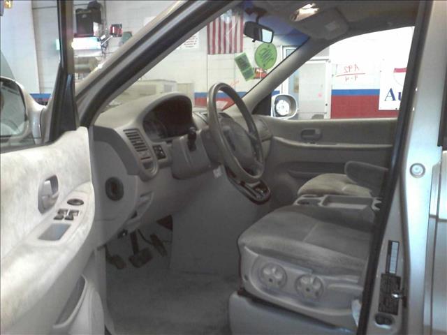 2005 Kia Sedona SL Regular Cab 2WD