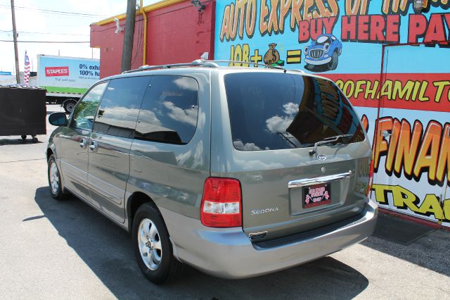 2005 Kia Sedona Elk Conversion Van