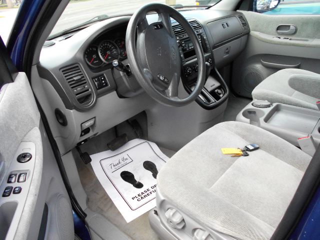 2005 Kia Sedona Elk Conversion Van