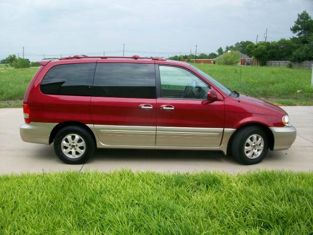 2005 Kia Sedona Elk Conversion Van