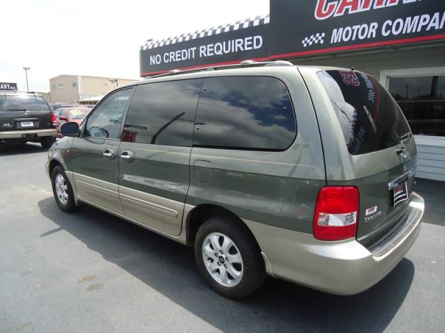 2005 Kia Sedona Elk Conversion Van