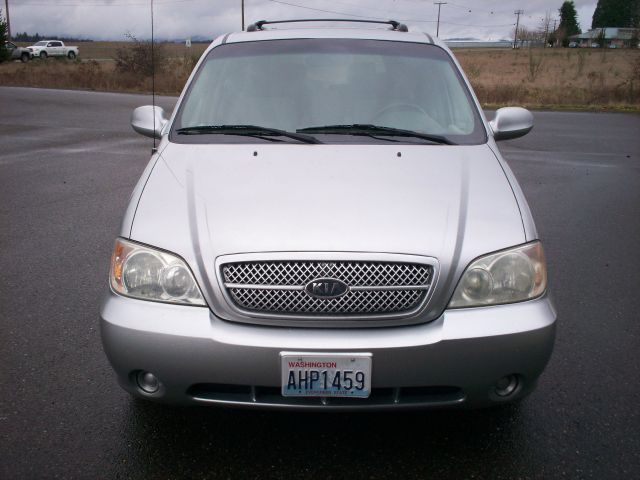 2005 Kia Sedona Elk Conversion Van