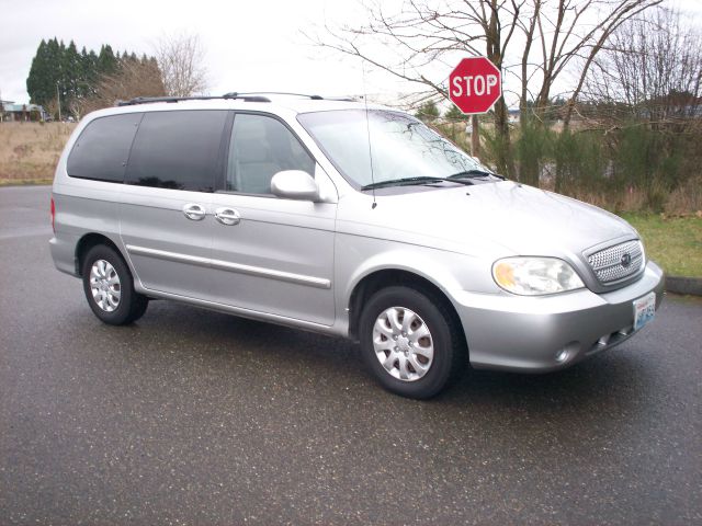 2005 Kia Sedona Elk Conversion Van