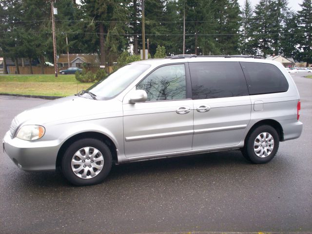 2005 Kia Sedona Elk Conversion Van