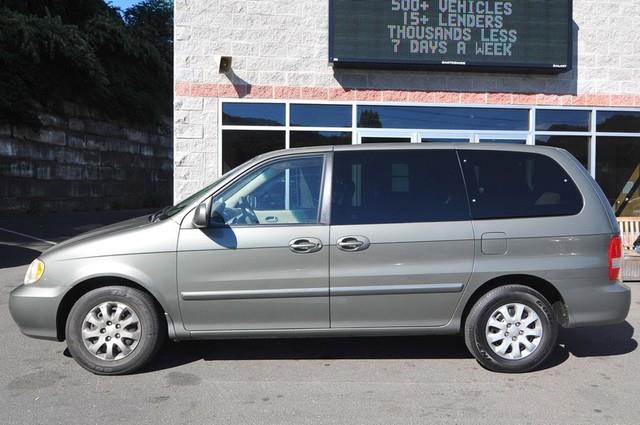 2005 Kia Sedona Elk Conversion Van